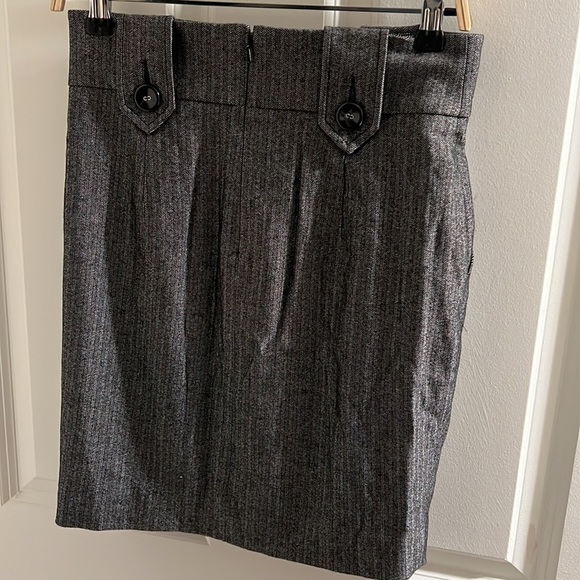 Bebe suit blazer, and skirt combo - Picture 4 of 4